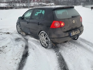 Vând golf5 4x4,1.9tdi an 2005 - imagine 4