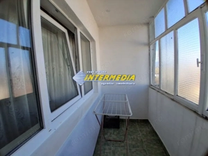 Apartement 2 Camere Decomandate 53 mp mobilat utilat balcon inchis view superb - imagine 16