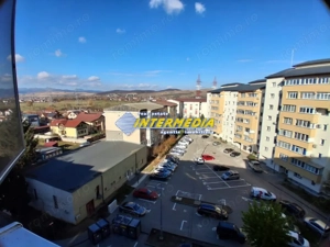 Apartement 2 Camere Decomandate 53 mp mobilat utilat balcon inchis view superb - imagine 20