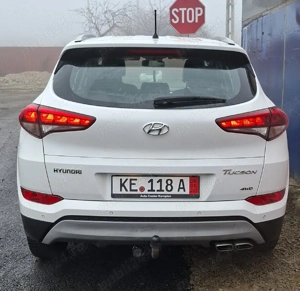Hyundai Tucson, 2.0 Diesel,4  4,automat,2018,Euro6  - imagine 3