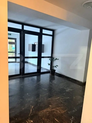 Garsonieră de lux, parter înalt, 28 mp, zona LIVADA POSTEI - 98.000 EUR - imagine 5