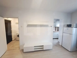 Garsonieră cochetă, renovată recent – Cartier Noua, Brașov - imagine 2