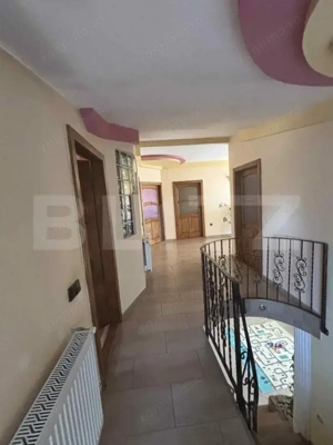 Casa de vanzare, 202 mp, zona Micro 17  - imagine 9