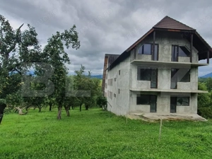 PENSIUNE IN Bran, SOHODOL, 700 mp utili, 3600mp teren, Doar 169999 EURO