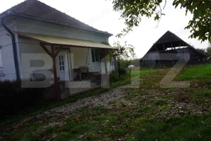 Casă 140 mp, cu teren 3.800 mp, Tătărăști