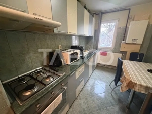 Apartament 2 camere decomandat etaj 1 complet mobilat si utilat  - imagine 5