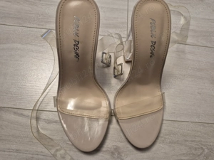 Sandale Public Desire