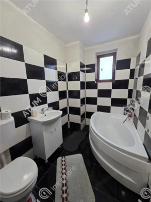 Apartament cu 3 camere decomandate in zona Doamna Stanca Sibiu - imagine 9