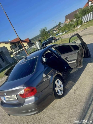 BMW Seria 3 (E90)   320d - imagine 4