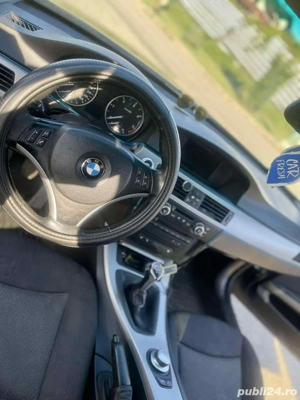 BMW Seria 3 (E90)   320d - imagine 2
