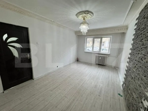 Apartament 4 camere, 70 mp, zona Valea Rosie - Scoala 29 - imagine 2