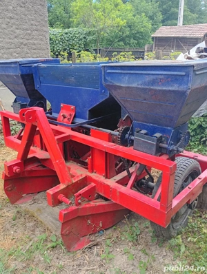 Mașina de plantat cartofi pe doua randuri