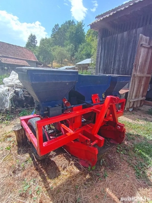 Mașina de plantat cartofi pe doua randuri - imagine 2