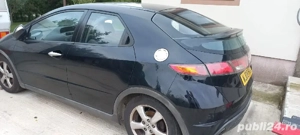 Honda civic cu volan pe dreapta