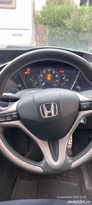 Honda civic cu volan pe dreapta - imagine 5