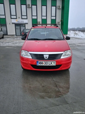 Vând Dacia Logan 