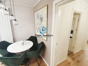 Apartament 3 camere semidecomandat, etaj 9, zona Spital - imagine 13