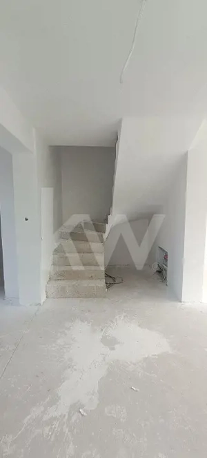 Duplex de vanzare zona Tropinii Vechi - imagine 8