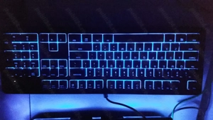 Vând tastatură lenovo legion k 300