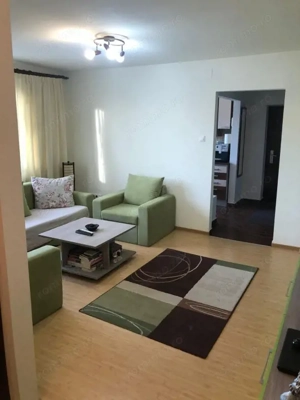 Apartament 2 camere, 50 mp, zona Central - Presco  - imagine 2