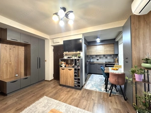 Giroc-zona Planetelor, Etaj intermediar, Mobilat