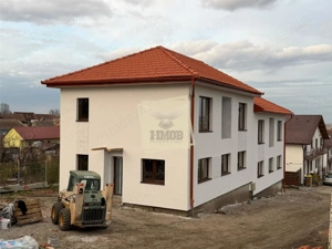 Casa duplex 120 mp utili cu teren 220 mp Sura Mica - imagine 2