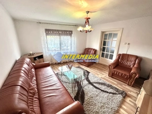 Apartament 3 camere 90 mp de inchiriat in Cetate mobilat 