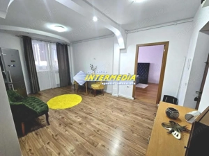 Apartament 3 camere bloc nou Centru finisat de vanzare 