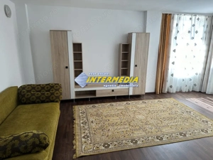 Apartament cu 3 camere I 2 bai I de inchiriat I Centru zona Primariei I etaj 2 I