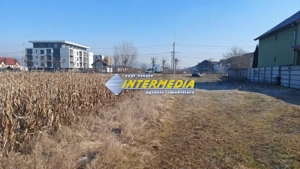 Teren Intravilan 4100 mp. PUZ aprobat P+3+(1) toate utilitatile, deschidere drum asfaltat 30,5 m