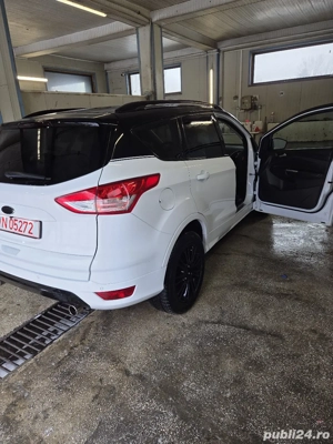Ford Kuga  - imagine 4