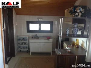 De vanzare 2 case situate in aceeasi curte, teren 749 mp, zona Brancoveanu - imagine 5