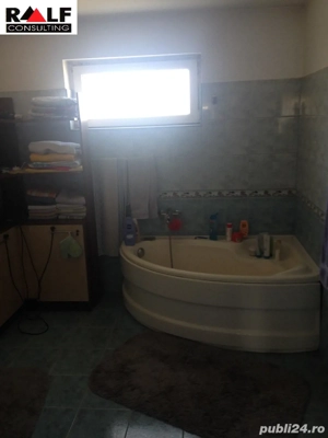 De vanzare 2 case situate in aceeasi curte, teren 749 mp, zona Brancoveanu - imagine 10