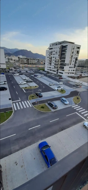 Coresi Kasper AP.de Închiriat 2 camere 57 mp.