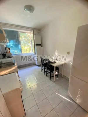 3 camere confort 1 etaj 3 zona Medicina CENTRALA PROPRIE - imagine 9