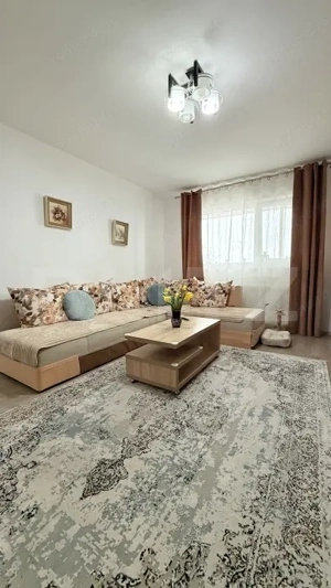  Apartament 3 camere | Mobilat modern | Boxă + Garaj | Zonă accesibilă