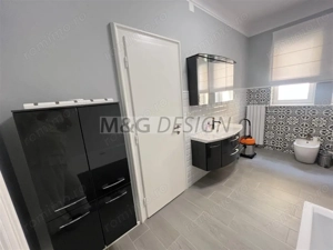 Apartament 112 mp utili ,  LUX  boxa , curte acces auto CENTRAL - imagine 14