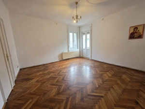 De închiriat apartament 3 camere   Piața 700- 2539 - imagine 2