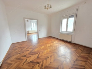 De închiriat apartament 3 camere   Piața 700- 2539 - imagine 7