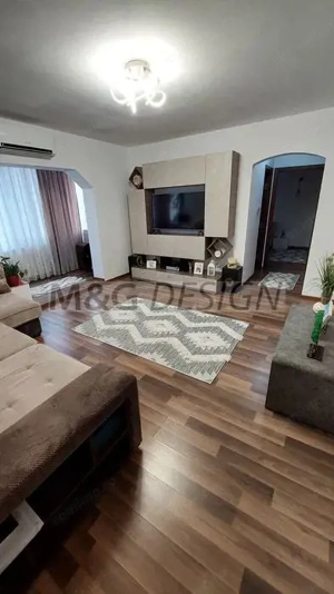 Apartament 3 camere zona Modern - imagine 2