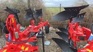 Plug Gregoire Besson