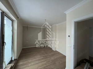 DUPLEX DE VANZARE cu suprafata foarte generoasa in Giarmata Mare - imagine 5