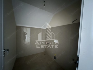 DUPLEX DE VANZARE cu suprafata foarte generoasa in Giarmata Mare - imagine 10