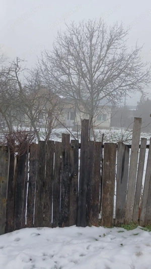 vand teren plus casa la 30 km de bucuresri 
