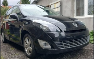 Vând Renault Grand Scenic 3,1.5 dci, euro 5, 2010, 7 locuri 
