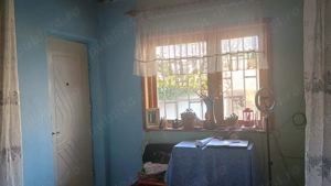 Vând casă + 2000 mp.teren - imagine 2