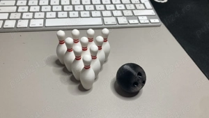Mini bowling set