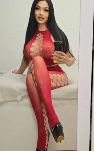 buna sunt roxana noua an oras