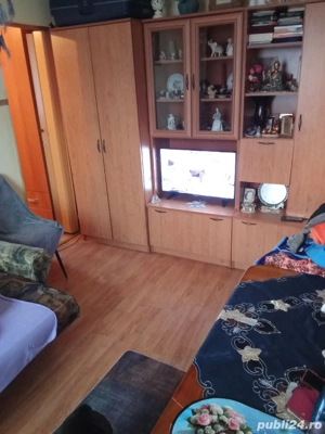 se vinde apartament cu doua camere - imagine 4