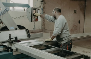 Angajăm AJUTOR CIRCULARIST - Insidecor Giarmata - imagine 3